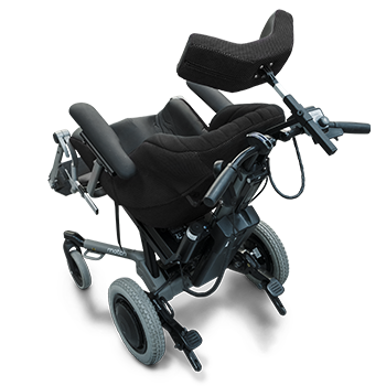 De elektrische kantelverstelling zorgt ervoor dat de eindgebruiker zelf de rolstoel kan kantelen.